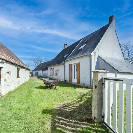 Les Prairies De Bourreas Sud Berry Дом отдыха Saint-Symphorien (Cher)